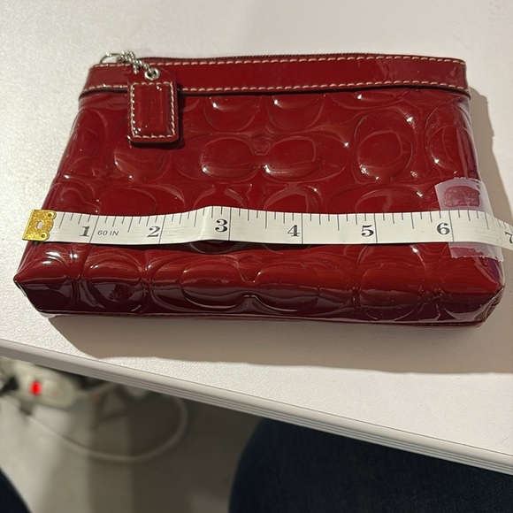 Coach Patent Leather Red Bag With Zipper Size 6 3/4” Long - Picture 5 of 5